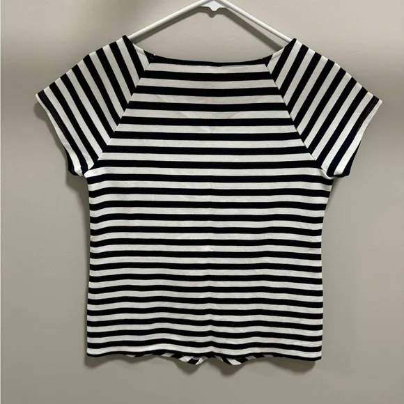 Ann Taylor Factory Top - Picture 2 of 4